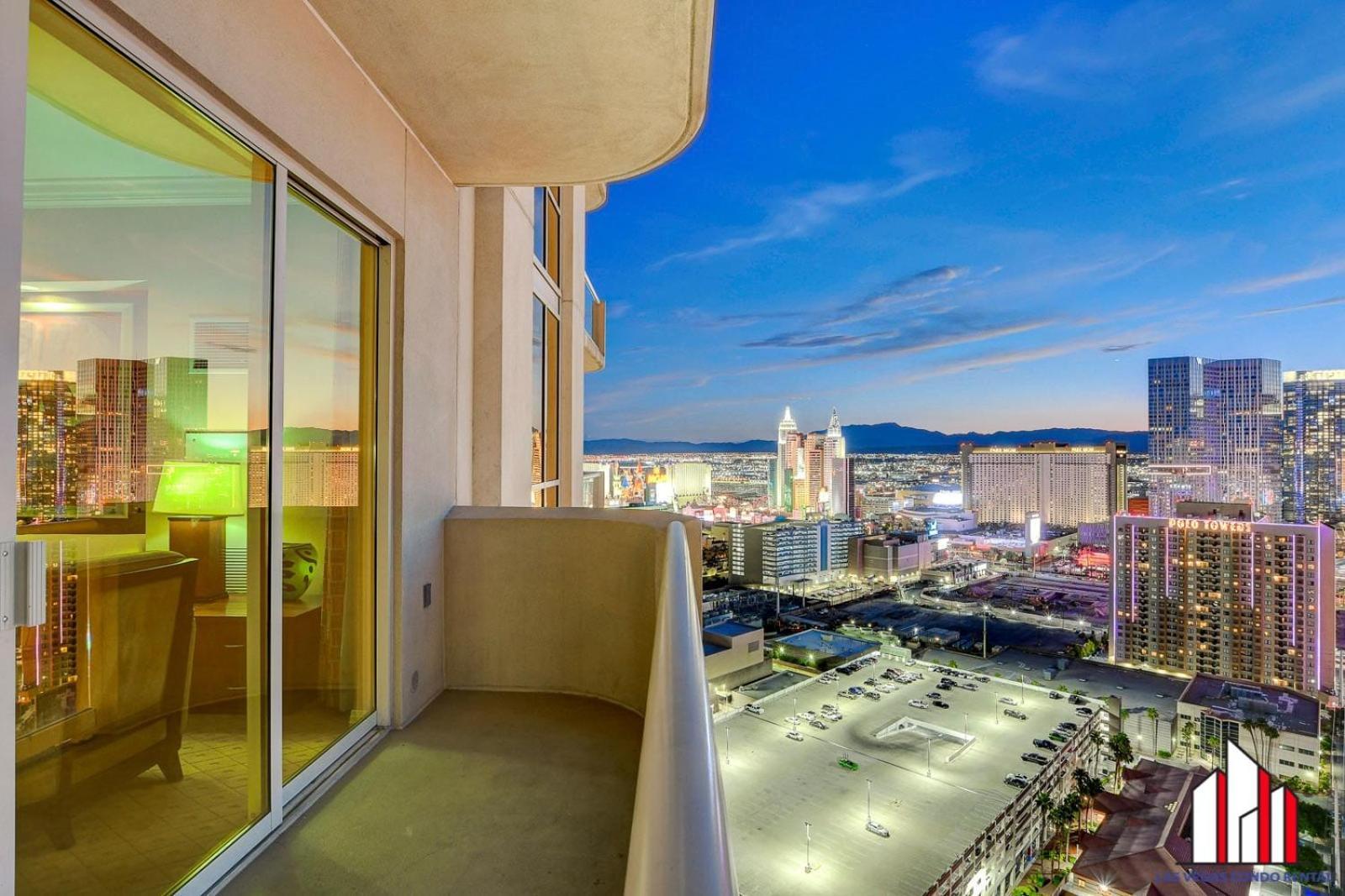 Mgm Signature-30-705 F1 Track & Strip View Balcony 拉斯维加斯 外观 照片